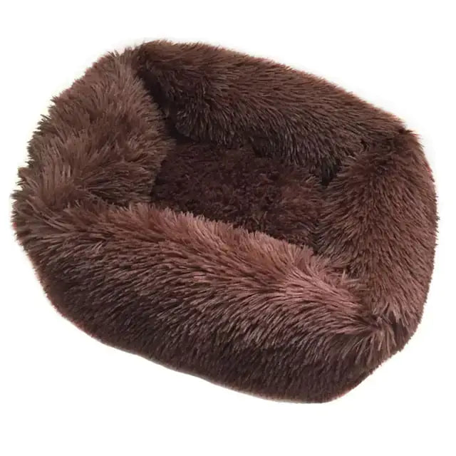 Plush pet bed by TAILTRAIL made of ultra-soft material for maximum comfort.