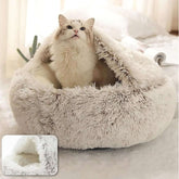 Soft Plush Pet Bed with TAILTRAIL logo, featuring a cozy cat inside a fluffy, stylish design.