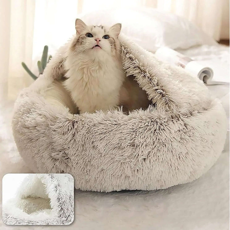 Soft Plush Pet Bed with TAILTRAIL logo, featuring a cozy cat inside a fluffy, stylish design.