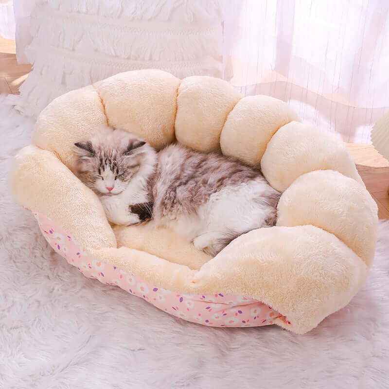 TAILTRAIL Pet Winter Thermal Sofa Bed Cozy Nest for Cats Dogs