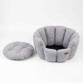 TAILTRAIL Plaid Pet Bed All-Season Cozy Sleeping Mat