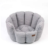 TAILTRAIL Plaid Pet Bed All-Season Cozy Sleeping Mat